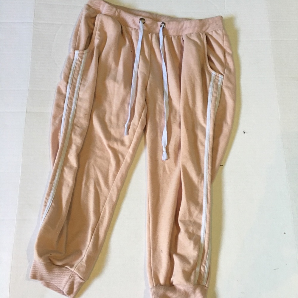 NWT coco limon pink Capri jogger pants